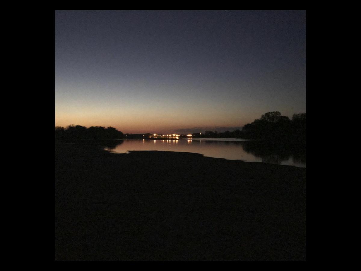Une Nuit Sur Loire Treves-Cunault Zewnętrze zdjęcie